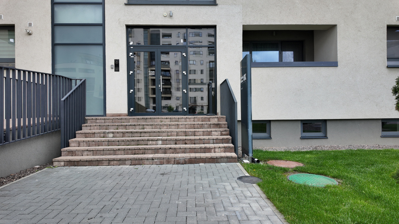 Vânzare studio, mobilat și utilat – Kasper, zona Tractorul