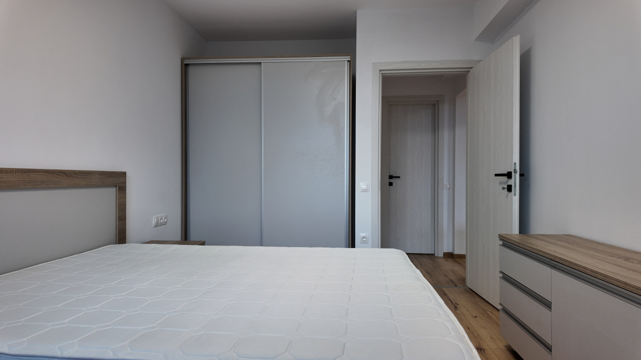 Vânzare studio, mobilat și utilat – Mosaic, zona Tractorul