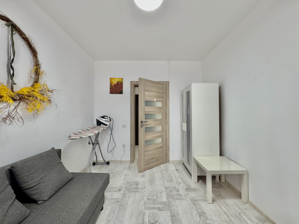 Apartament de vânzare cu 3 camere - Decomandat - Șelimbăr