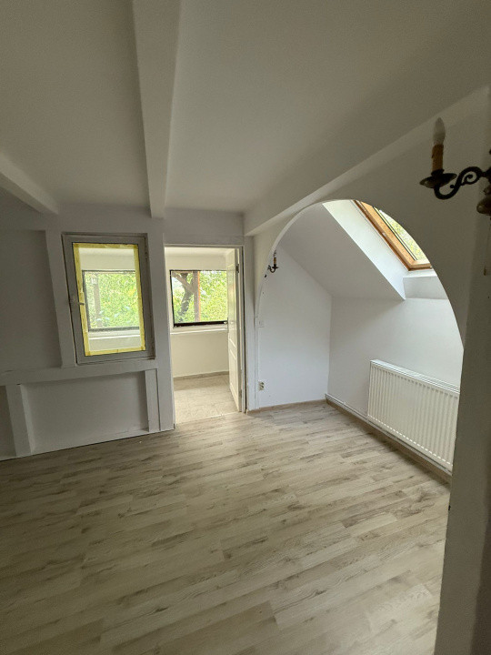 Casa in Cârlig la 8 minute de Podu Ros