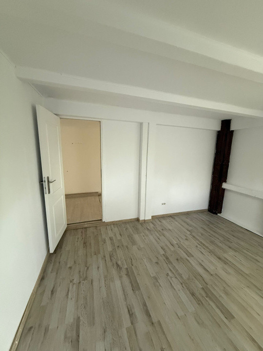 Casa in Cârlig la 8 minute de Podu Ros