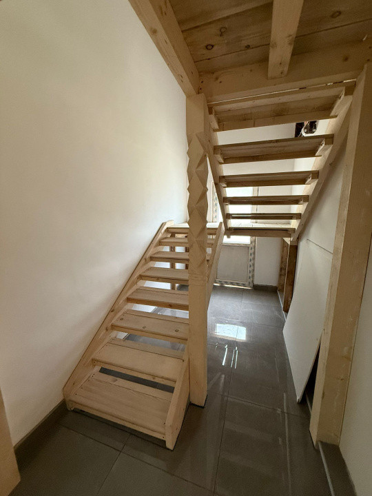 Casa in Cârlig la 8 minute de Podu Ros
