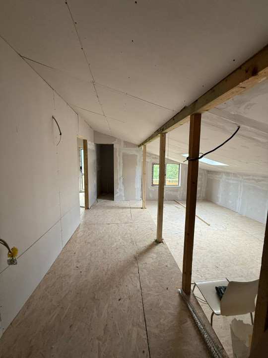 Casa in Cârlig la 8 minute de Podu Ros