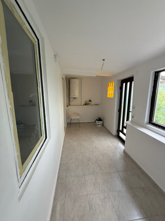 Casa in Cârlig la 8 minute de Podu Ros