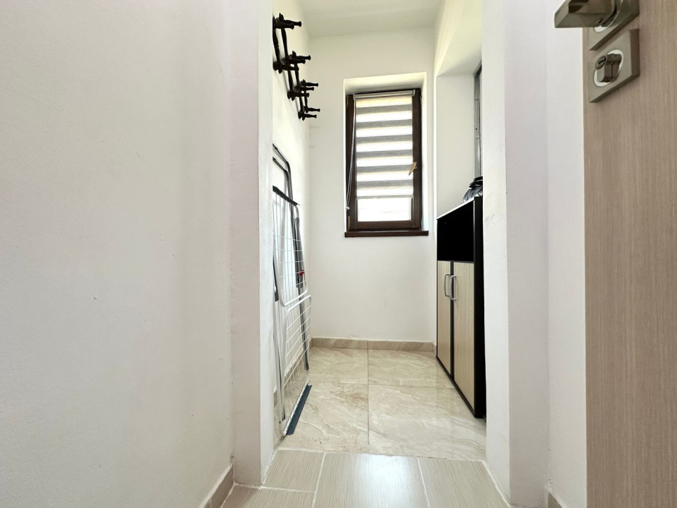 Apartament cu 2 camere zona Coresi cu loc de parcare acoperit