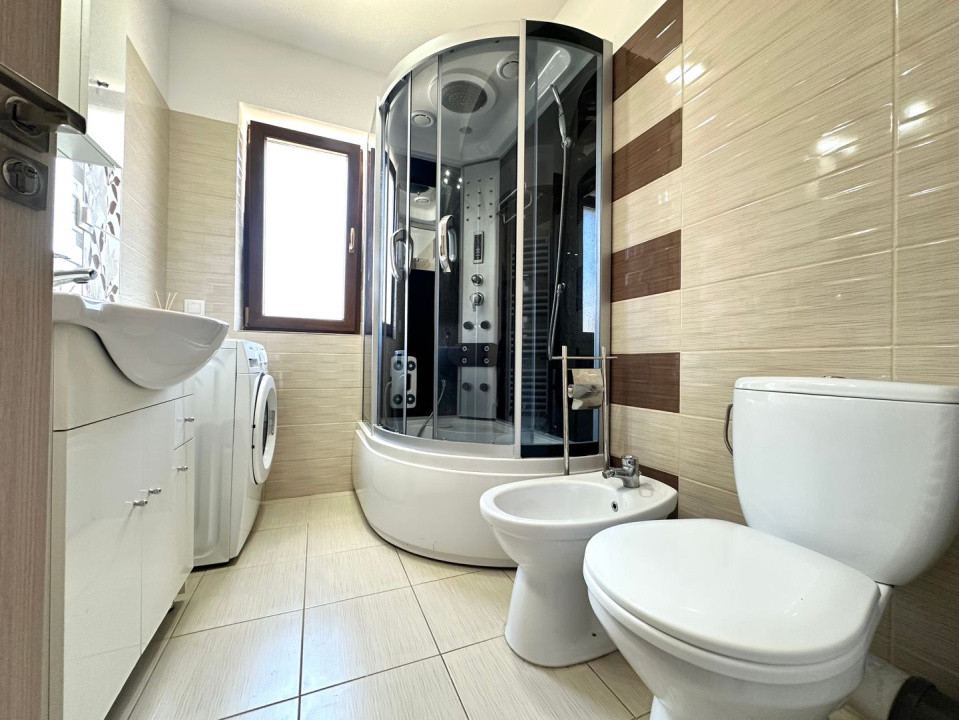 Apartament cu 2 camere zona Coresi cu loc de parcare acoperit