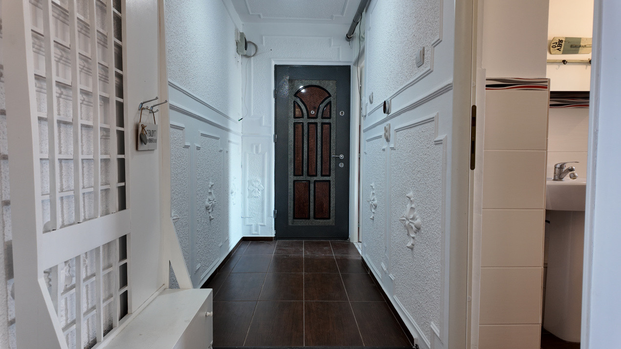 Vânzare apartament cu 2 camere, mobilat și utilat - Feldioara