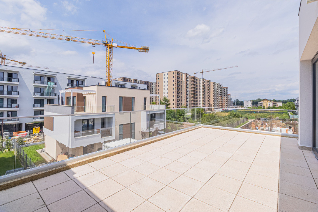 Casă duplex de vânzare în Brașov – zona Tractorul, aproape de Coresi Mall 