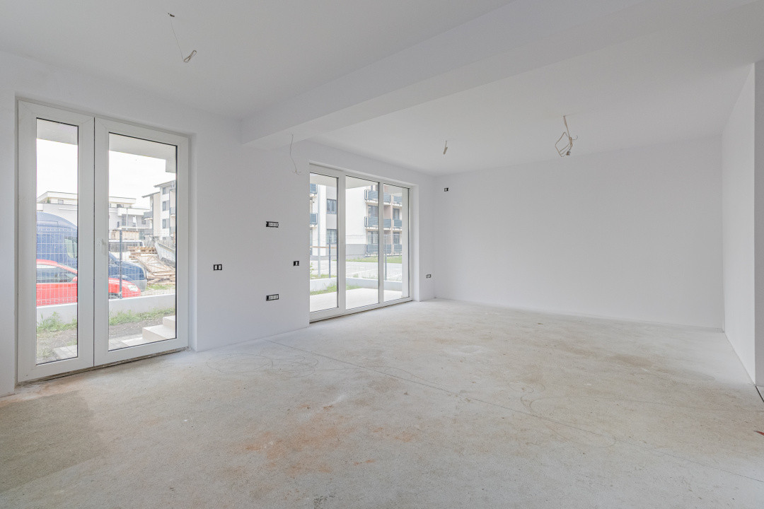 Casă duplex de vânzare în Brașov – zona Tractorul, aproape de Coresi Mall 