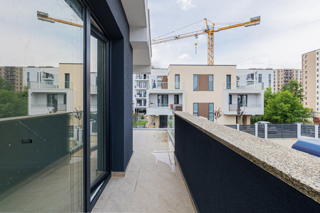 Casă duplex de vânzare în Brașov – zona Tractorul, aproape de Coresi Mall 