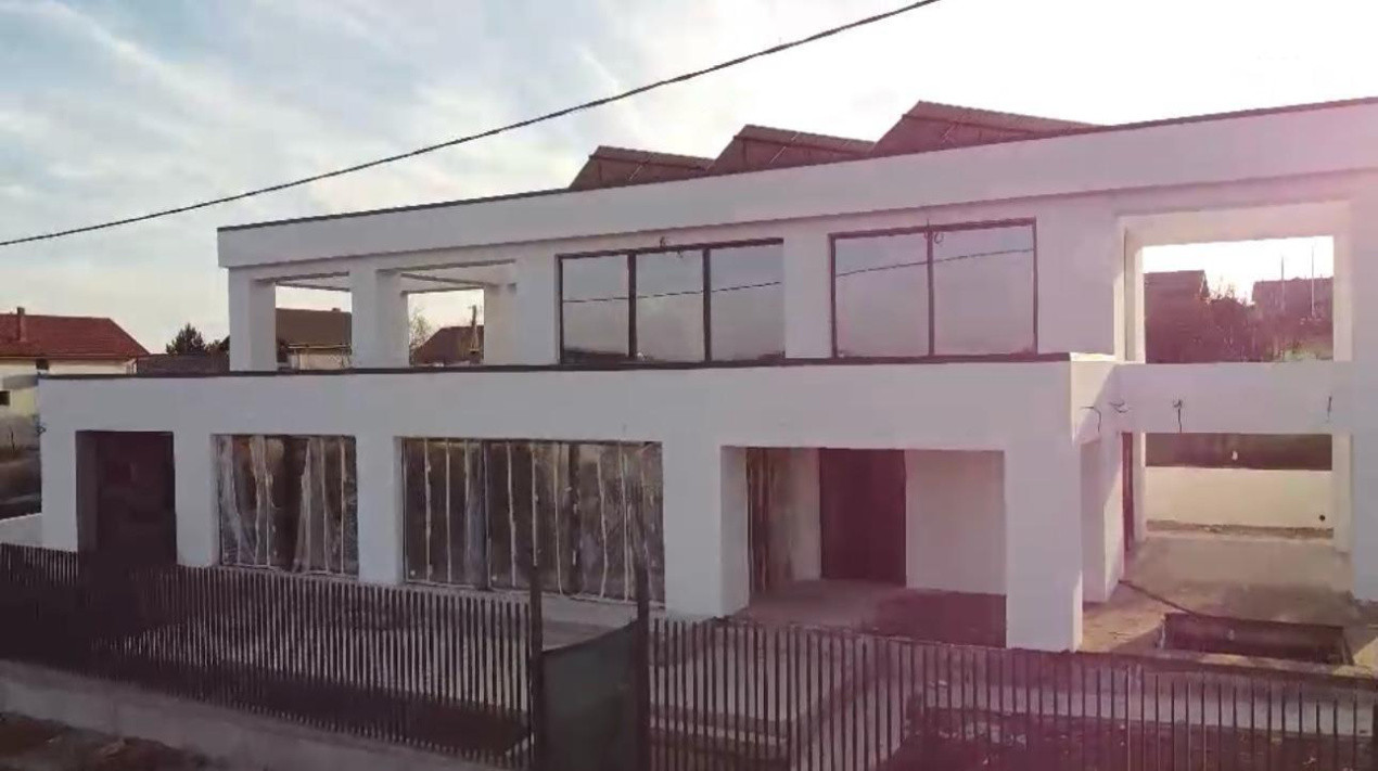 Comision 0% | Clădire de vânzare în sat Horpaz, comuna Miroslava, jud. Iași