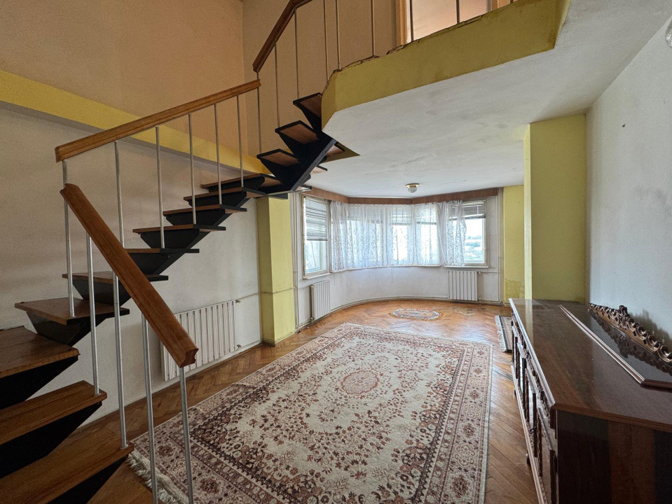 🎯 Penthouse De Vanzare , Piata Romana 
