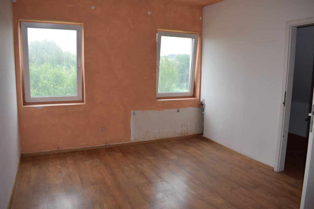 Spațiu comercial de închiriat – 128 mp utili | Cisnădie, zonă industrială 