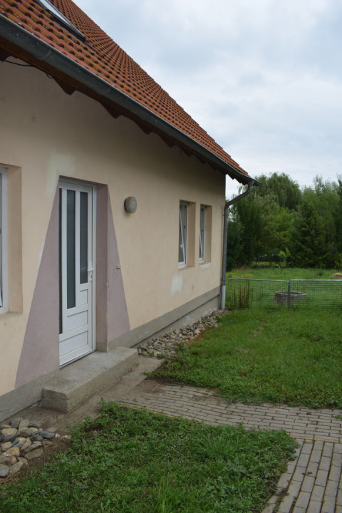 Spațiu comercial de închiriat – 128 mp utili | Cisnădie, zonă industrială 