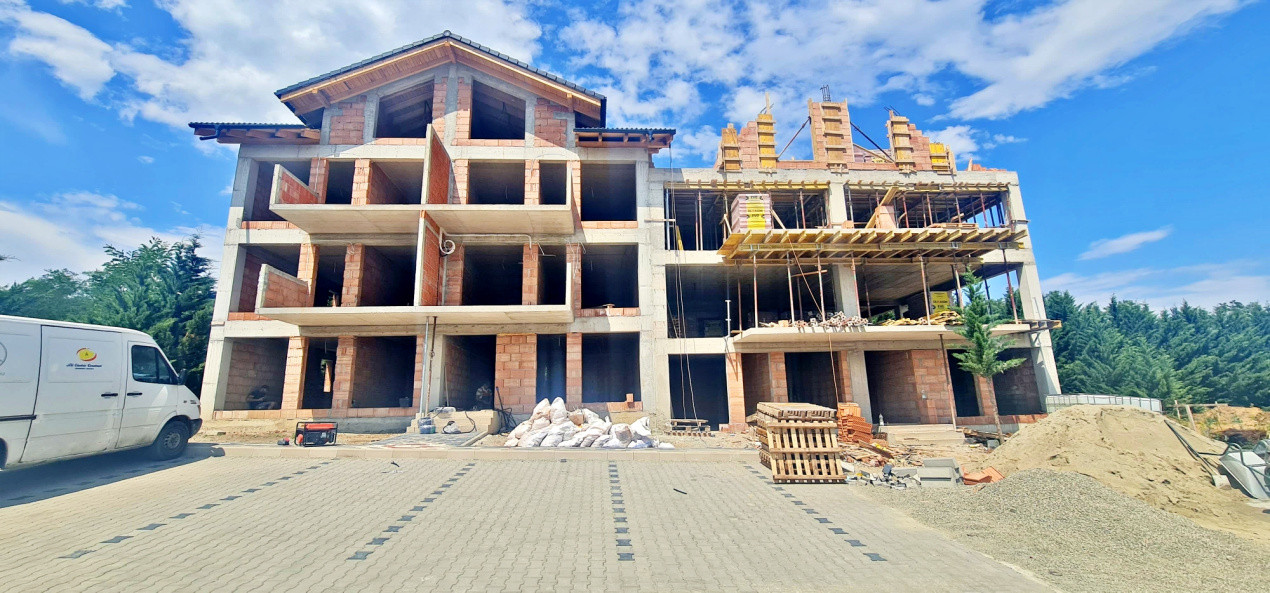 Apartament 3 camere, două băi, terasă mare-Natura la tine acasă! Cristian-SiBiU