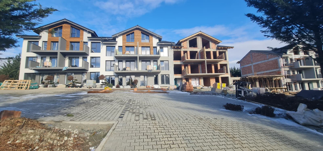 Apartament 3 camere, două băi, terasă mare-Natura la tine acasă! Cristian-SiBiU