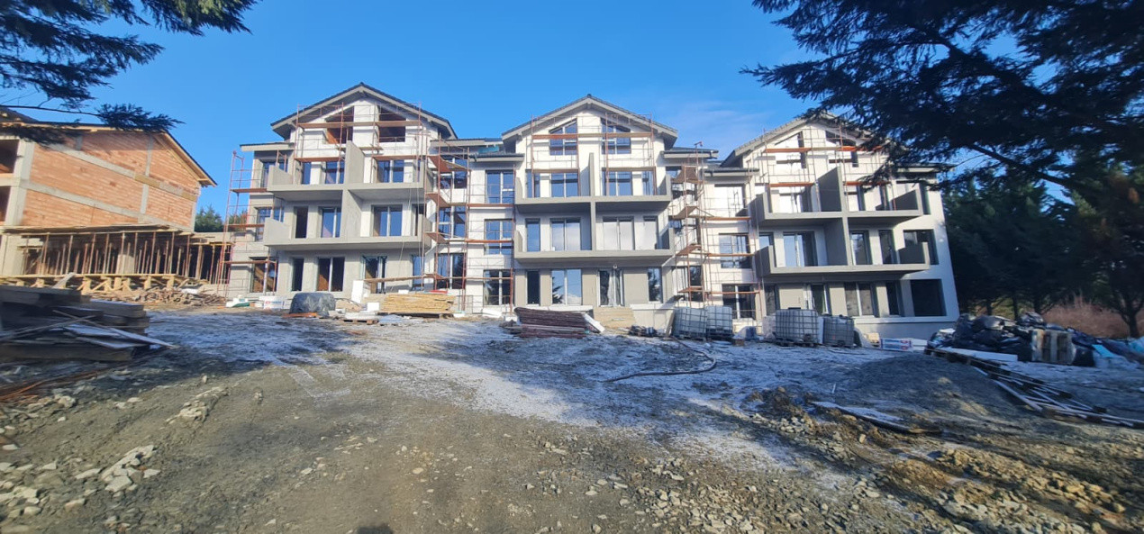 Apartament 3 camere, două băi, terasă mare-Natura la tine acasă! Cristian-SiBiU