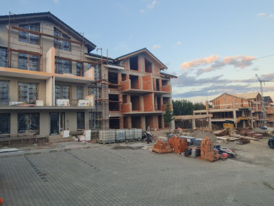 Apartament 3 camere, două băi, terasă mare-Natura la tine acasă! Cristian-SiBiU
