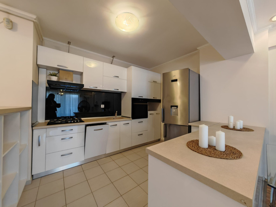 Apartament 2 camere cu 71 mp utili, vedere spre pădure și apusuri spectaculoase