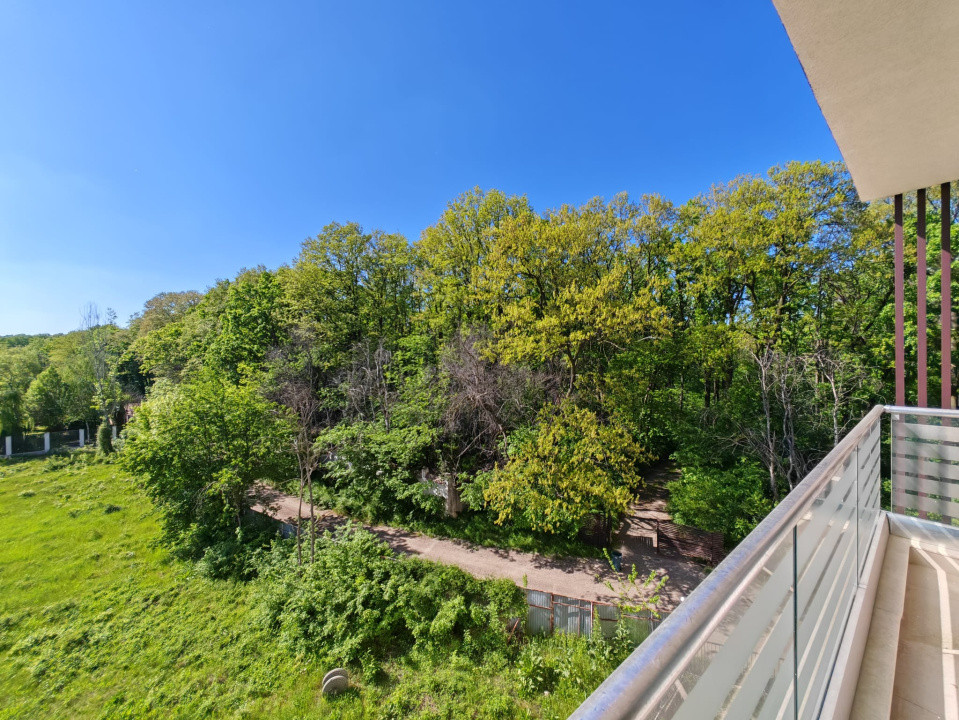 Apartament 2 camere cu 71 mp utili, vedere spre pădure și apusuri spectaculoase