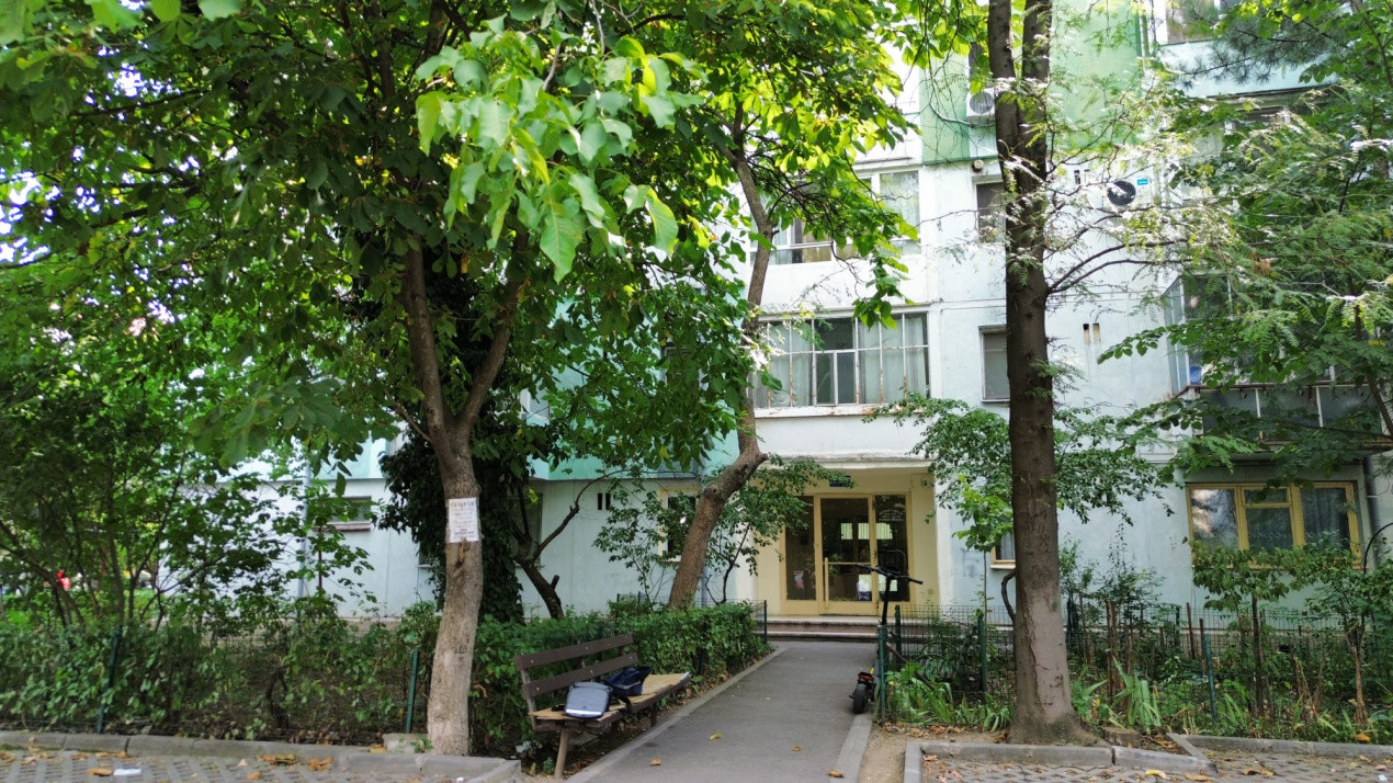 Apartament 2 Camere Parter Strategic Brazda