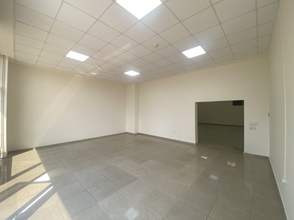 Spatiu comercial de inchiriat 132mp stradal 2 camere Turnisor Sibiu