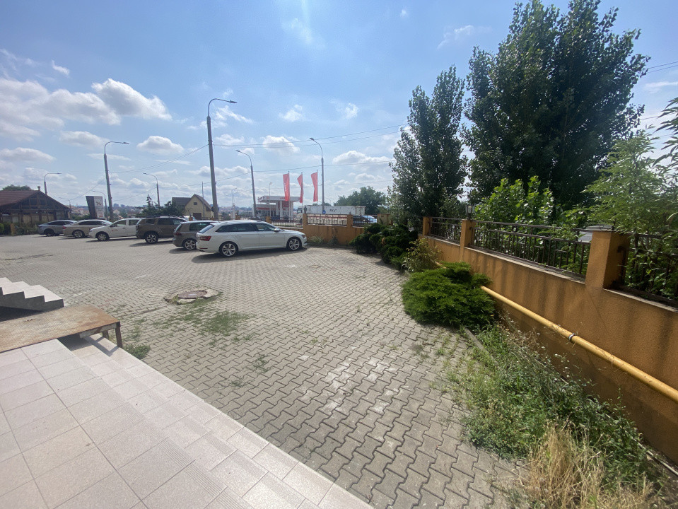Spatiu comercial de inchiriat 132mp stradal 2 camere Turnisor Sibiu