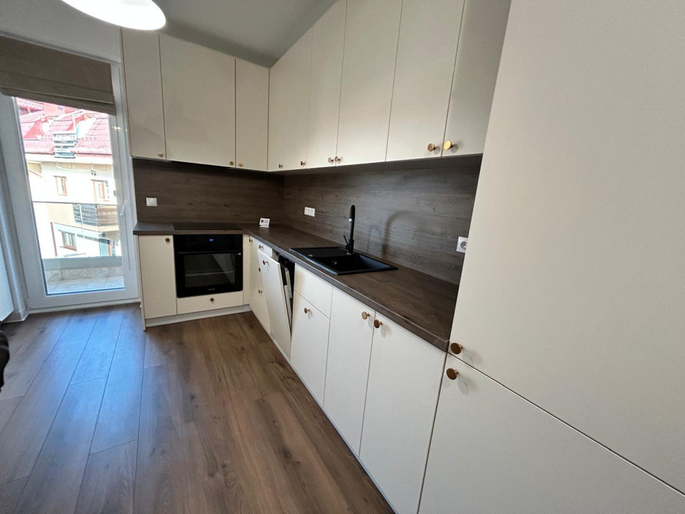Apartament de închiriat – 2 camere, mobilat modern, în bloc nou cu garaj subtera