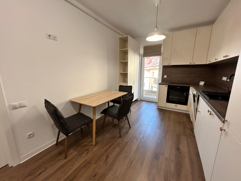 Apartament de închiriat – 2 camere, mobilat modern, în bloc nou cu garaj subtera