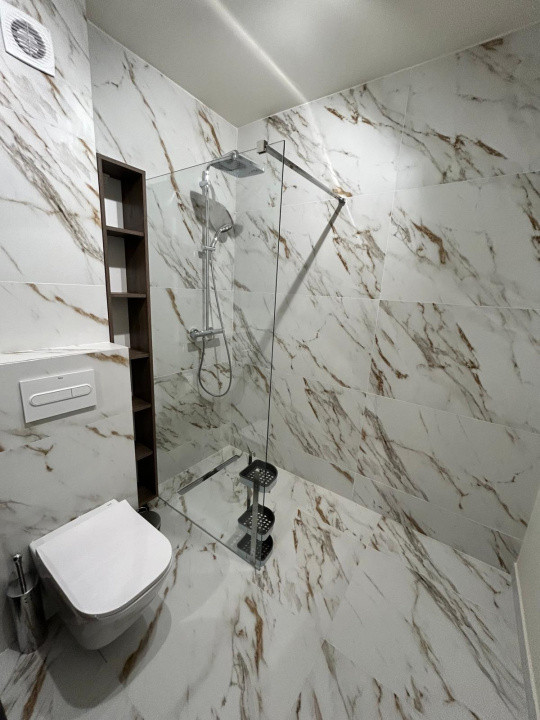 Apartament de închiriat – 2 camere, mobilat modern, în bloc nou cu garaj subtera