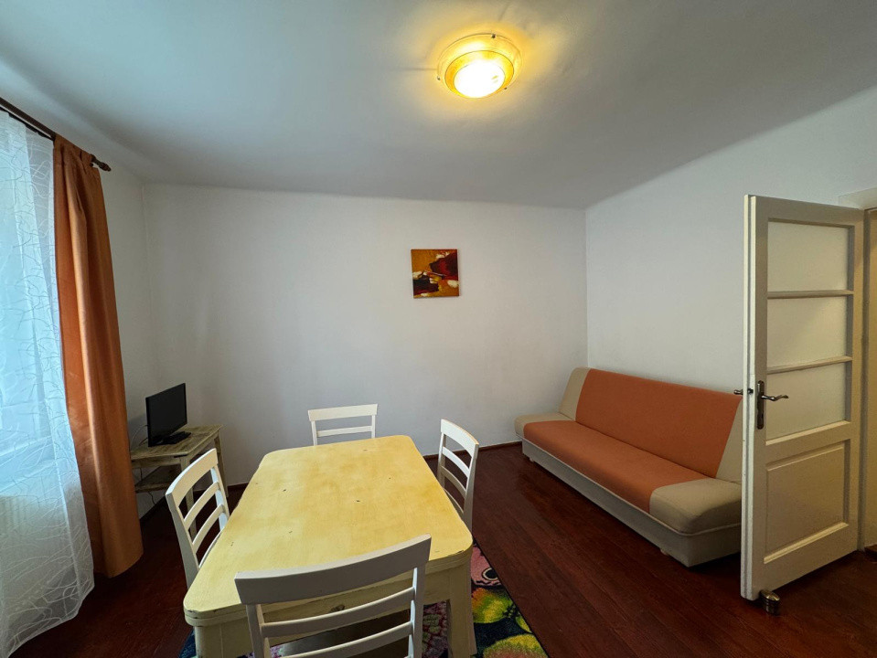 Inchiriere Apartament 2 camere la casa - Trei Stejari