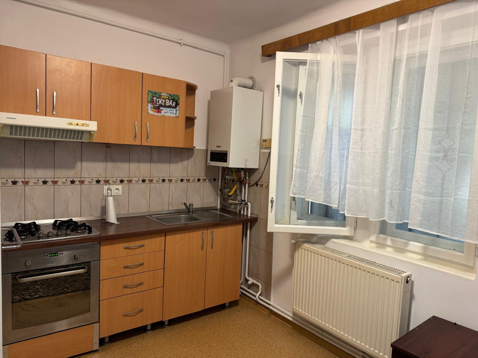 Inchiriere Apartament 2 camere la casa - Trei Stejari