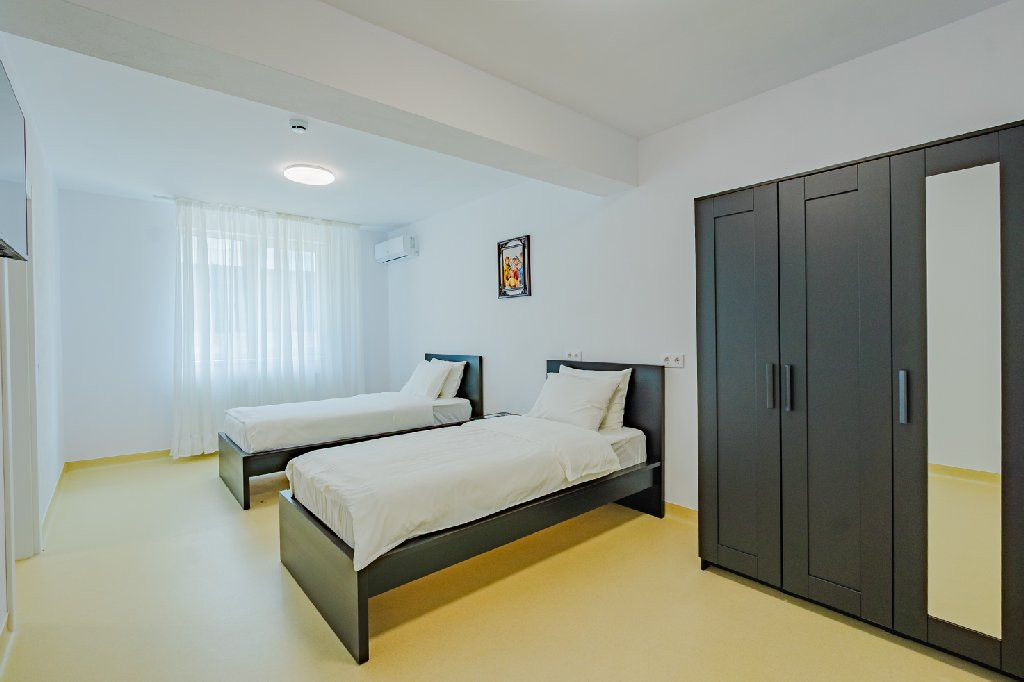 Cămin privat, Centru Rezidențial pentru Seniori la cheie, Petresti, Sebes-Alba