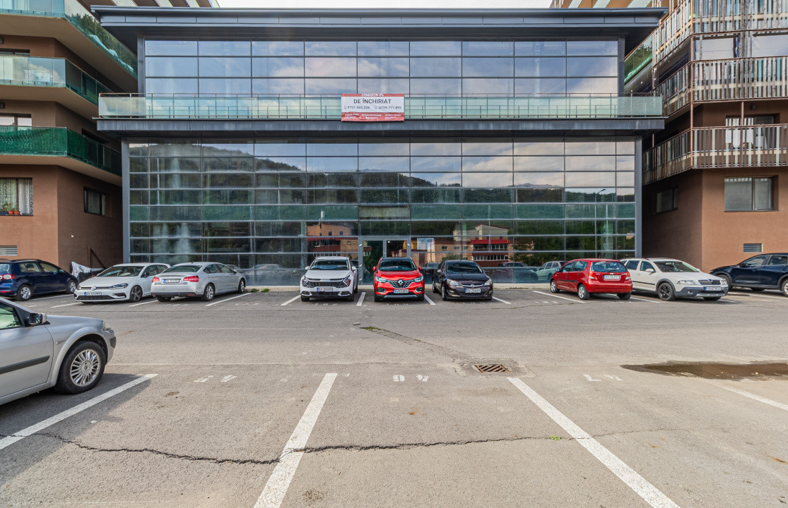 Clădire multifuncțională – ideală pentru centru medical, Răcădău, COMISION 0%