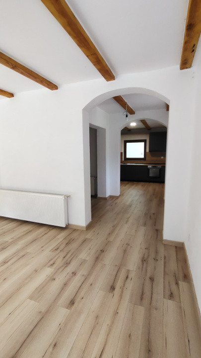  Vila de poveste din Valea Avrigului de vanzare