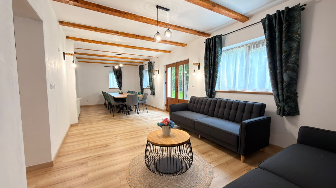 Vila de poveste din Valea Avrigului de vanzare