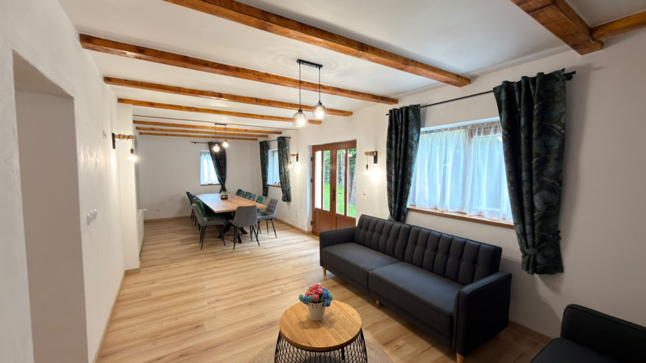  Vila de poveste din Valea Avrigului de vanzare