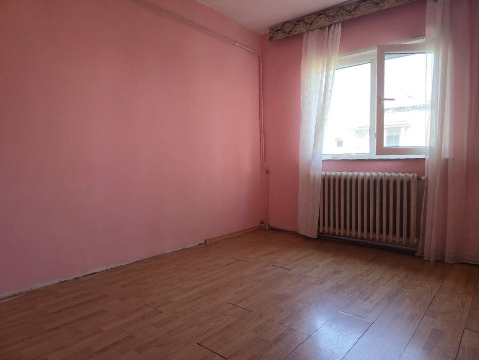 3 camere decomandat – Mircea cel Bătrân