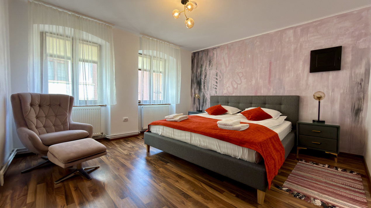 Apartament Premium de Închiriat – 3 Camere + Terasă, Ultracentral