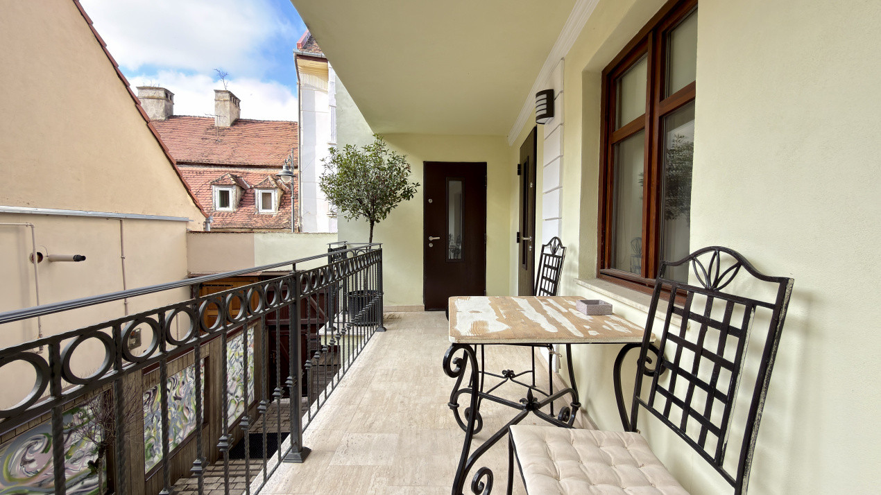 Apartament Premium de Închiriat – 3 Camere + Terasă, Ultracentral