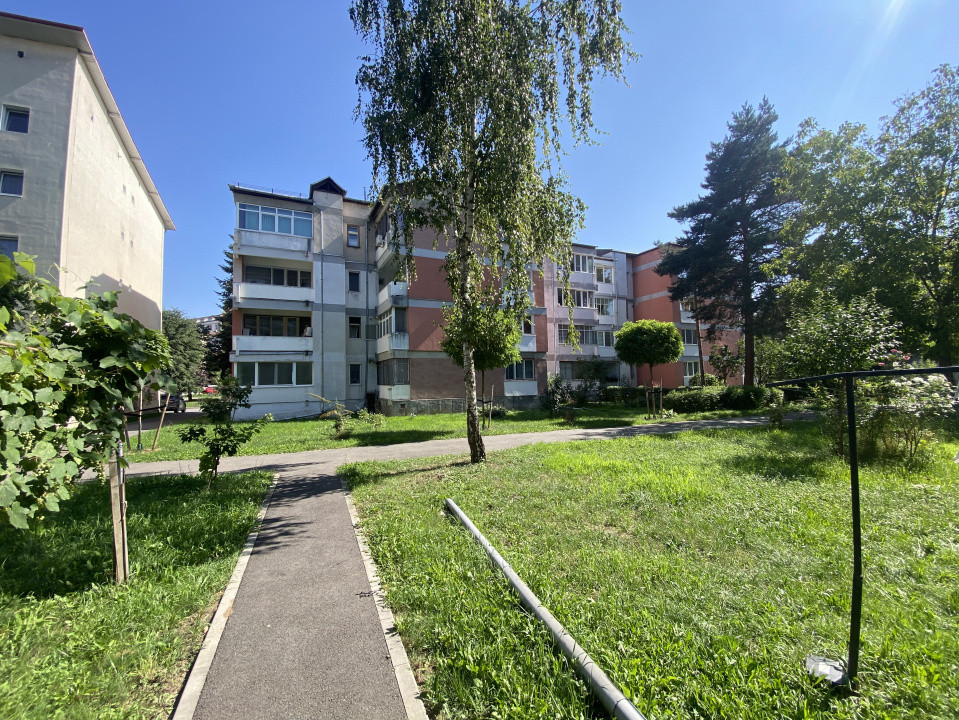 Apartament 2 camere decent de inchiriat zona Strand Sibiu