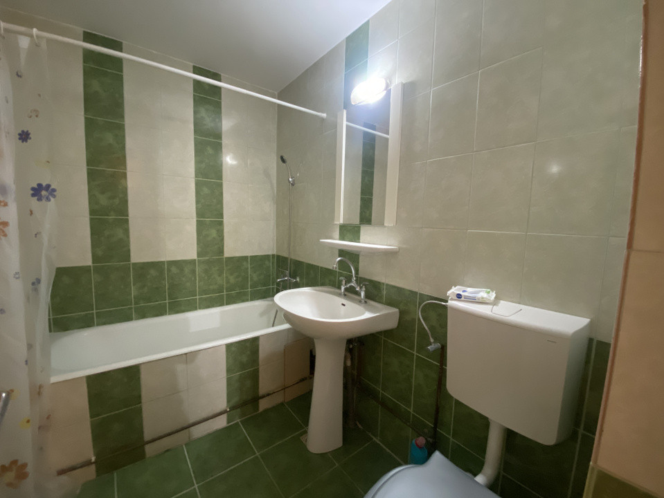 Apartament 2 camere decent de inchiriat zona Strand Sibiu