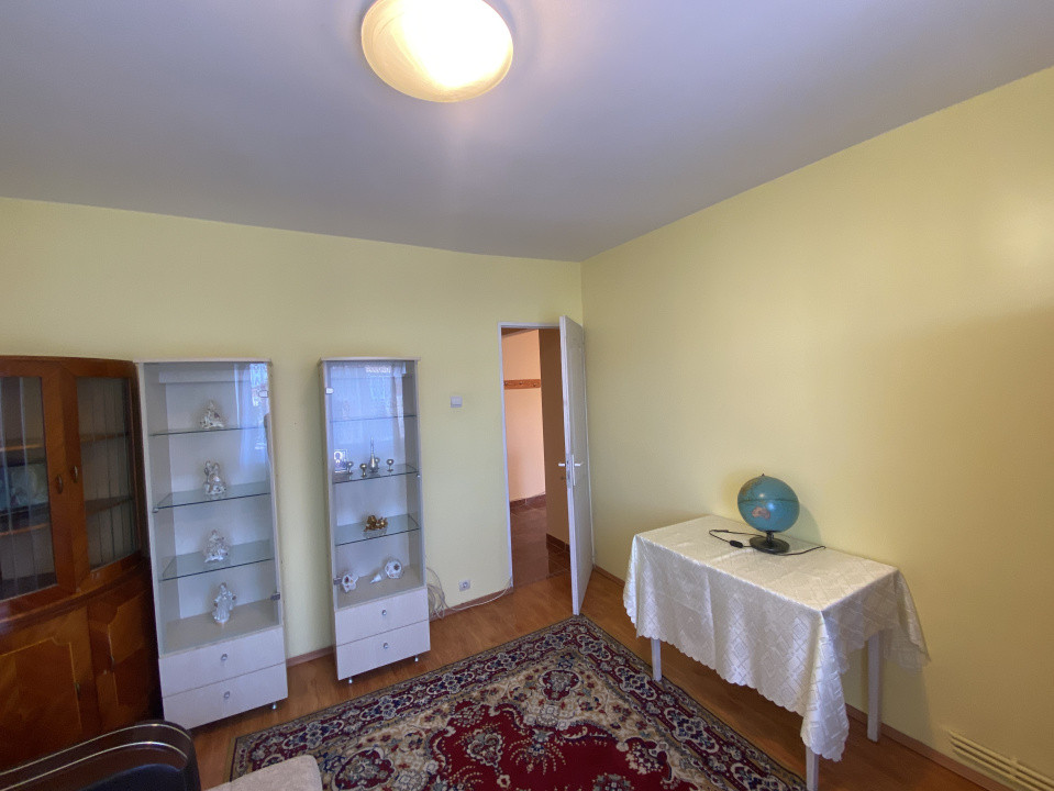 Apartament 2 camere decent de inchiriat zona Strand Sibiu