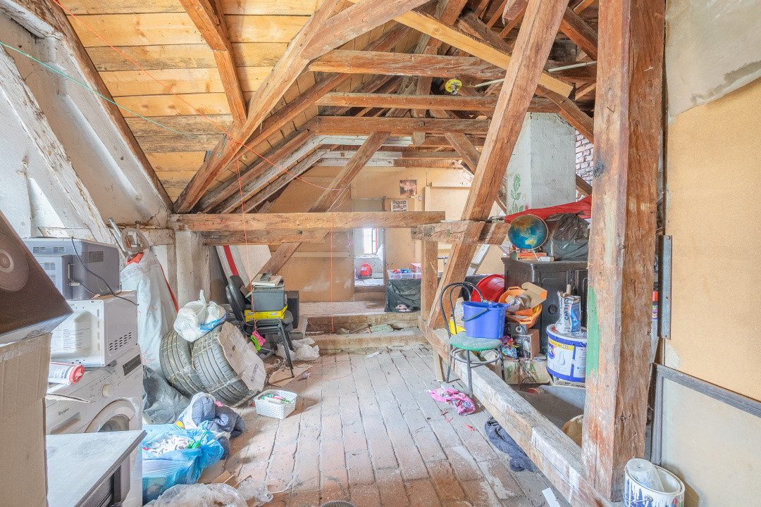 Apartament cu priveliște superbă în zonă centrală!