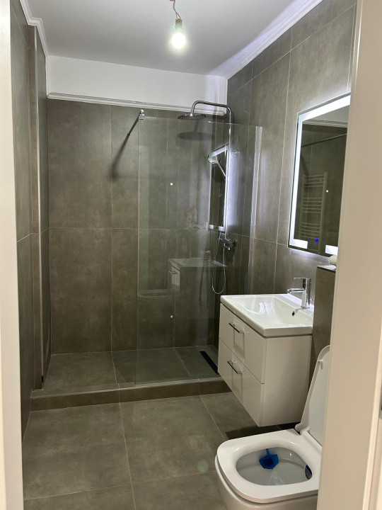 Apartament 1 Cameră Etaj 2 lift - Lângă Transport Public și Magazine, 