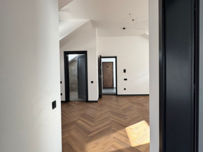 Apartament 3 camere – Mansarda – Turnișor, Sibiu