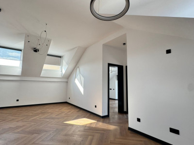 Apartament 3 camere – Mansarda – Turnișor, Sibiu