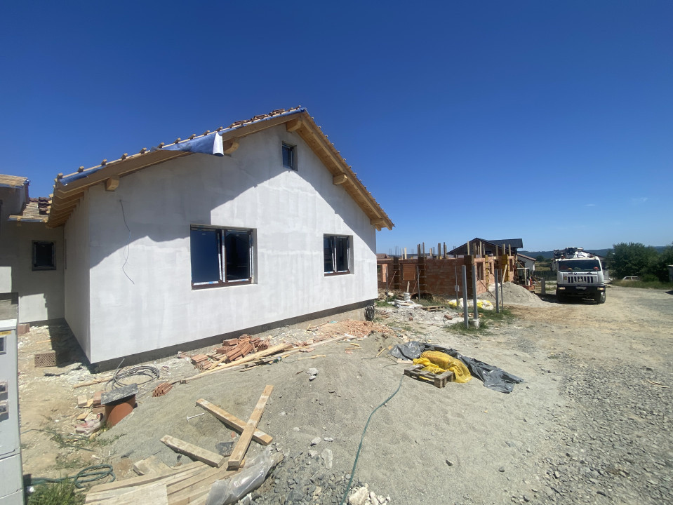 Casa vanzare 3 camere teren 325mp pe un nivel zona Arhitectilor Sibiu