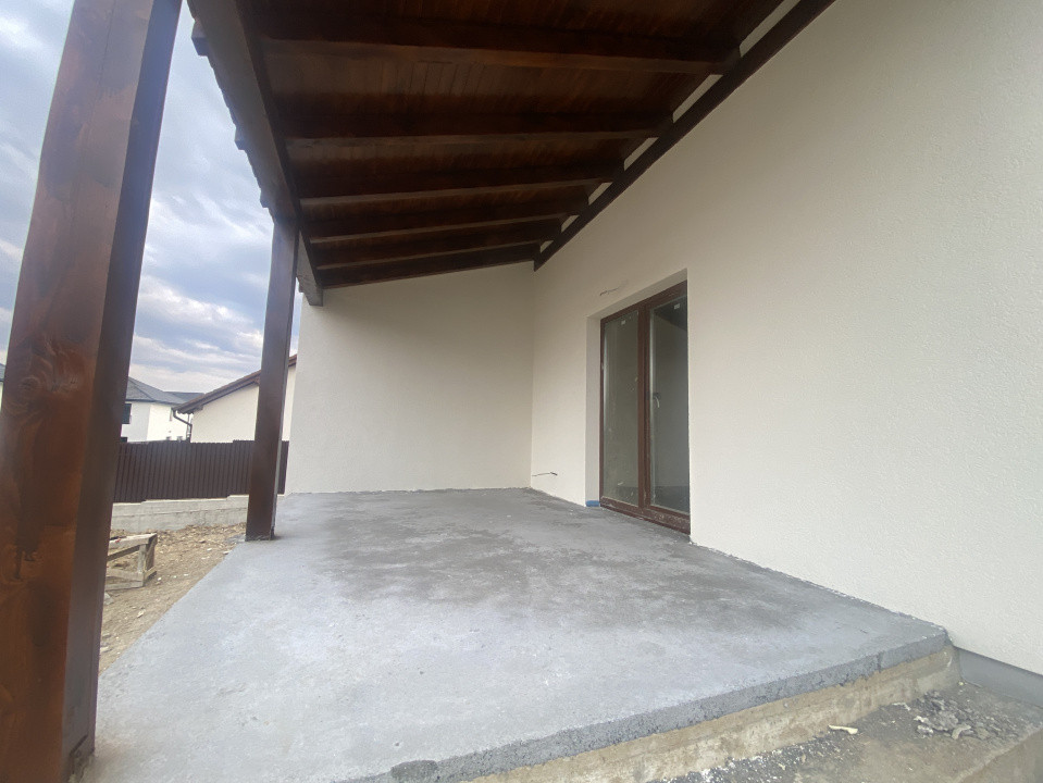Casa vanzare 4 camere P+1E terasa teren 250mp Sibiu zona Arhitectilor