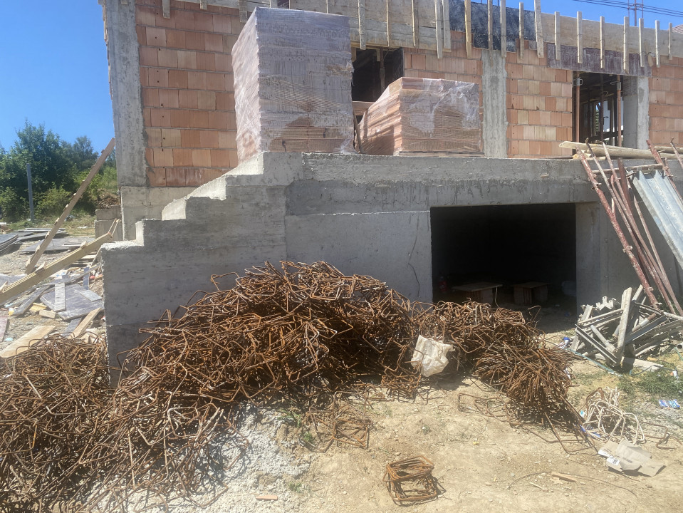 Casa vanzare 4 camere P+1E terasa teren 250mp Sibiu zona Arhitectilor